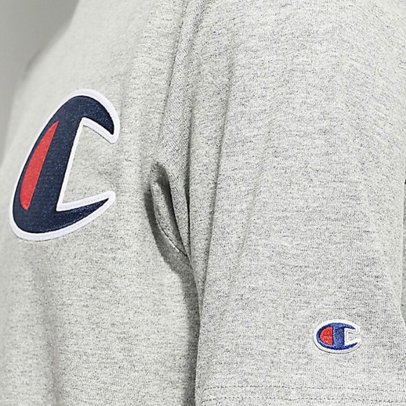 CHAMPION GRAY TOP📸 - Picture 3 of 3